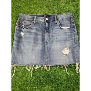 Gap Skirt Womens 8 Blue Denim Distressed Frayed Hem Short Mini Casual Summer